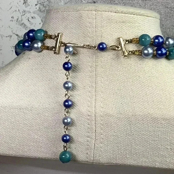 Japan Vintage Two Strand Blue Necklace - Picture 2 of 3